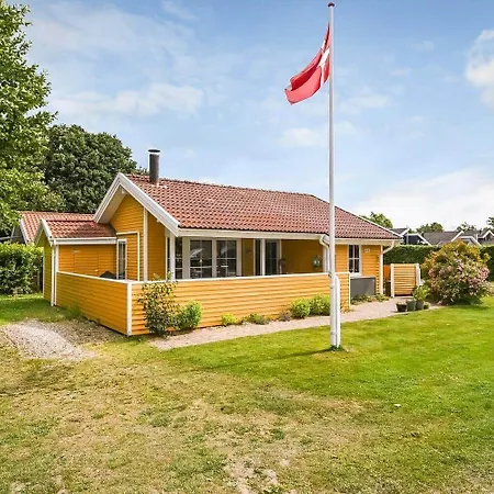 Дом отдыха C11742-hemmet-bork-hytteby-222 Falen